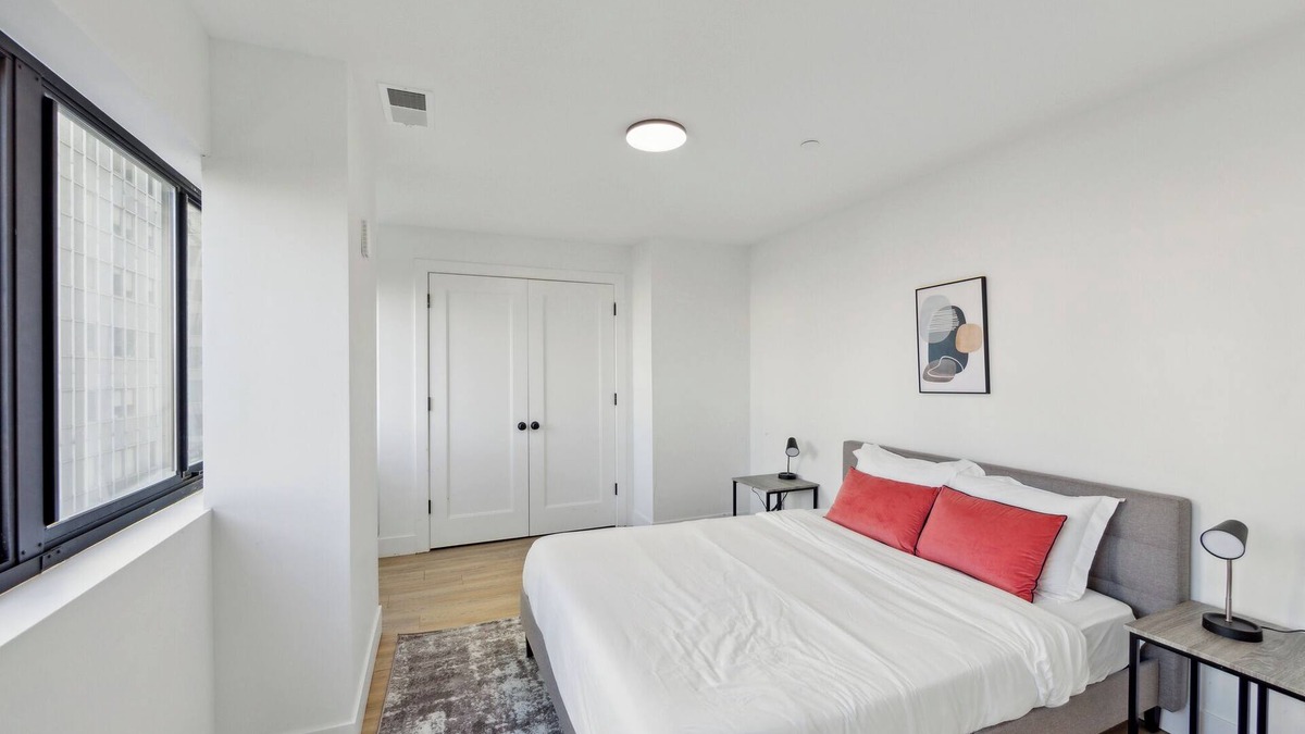 Downtown Wilmington Apartment | Stunning 1Bd/1Bth I New Construction
