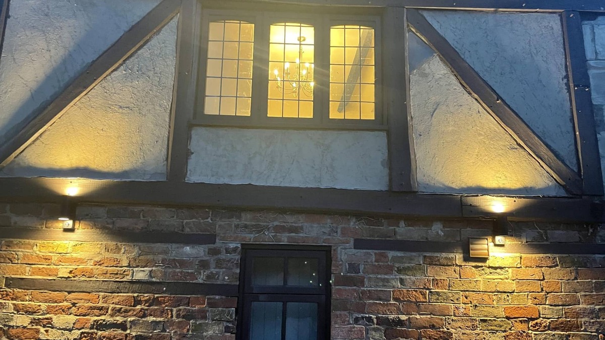 Winchcombe Apartment | Stunning 2 Bed Cotswold Cottage Winchcombe