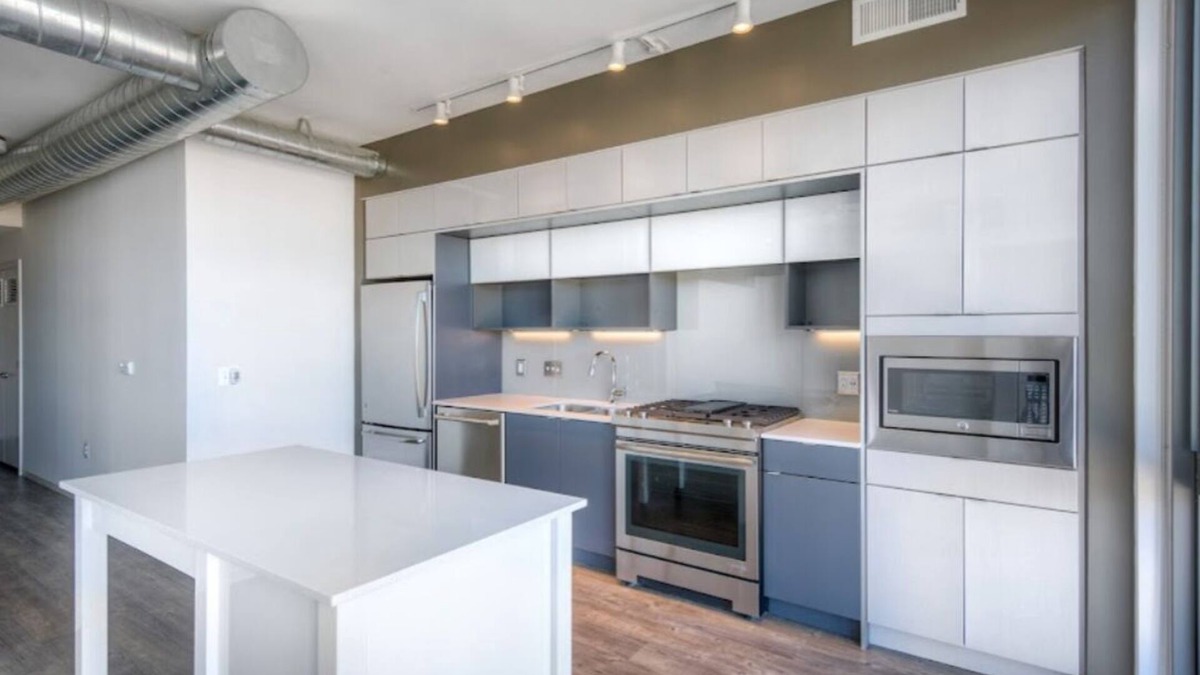 NoMa Apartment | Stunning 2-Bedroom Unit in the Heart of Ava Noma, DC!