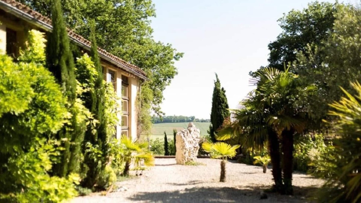 La Sauvetat Villa | Stunning 21-Bed Cottage in La Sauvetat, 2 houses
