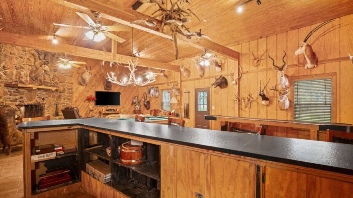 Milam County Other | Stunning 3,000 Acre Exotic Game Ranch | Sleeps 36