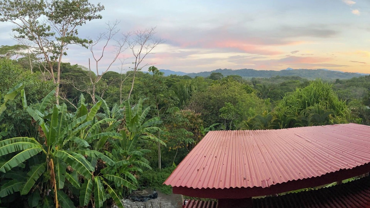 Esterillos Villa | Stunning 3-bedroom bunk villa with pool and jungle views in Esterillos Oeste