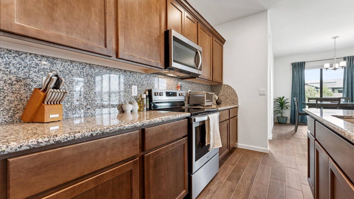 Granville House | Stunning 3 Bed, 2 Bath Home