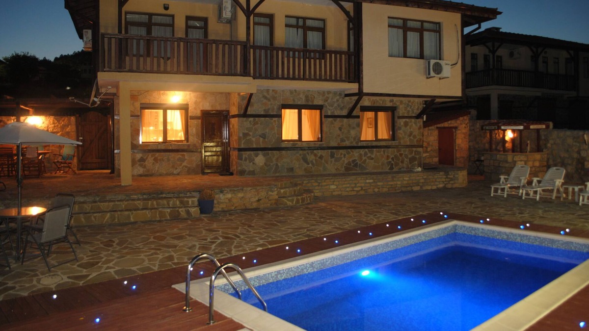 Osenovo Villa | Stunning 3 Bedroom Executive Villa with Pool In Lovely Village of Rogachevo.
