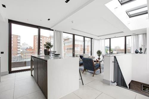 Bunhill Apartment | Stunning 3 Bedroom Penthouse Private Terrace AC