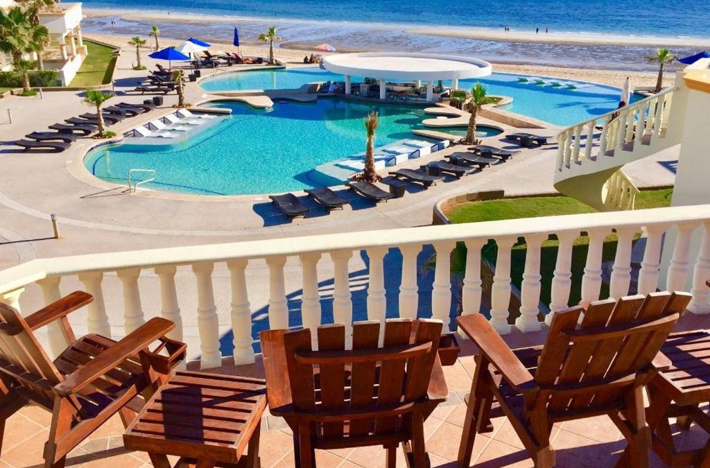 Sandy Beach Villa | Stunning 4 Bedroom Beach Villa on Sandy Beach at Las Palmas Beach Resort V14 villa