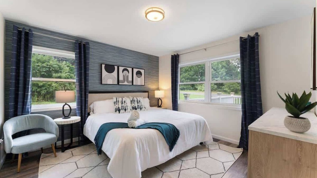 East Stroudsburg House | Stunning 4BR, 4BA Luxury Home with Hot Tub, Game Room & Fire Pit! Sleeps 12