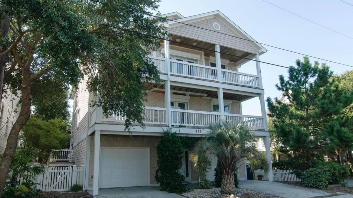 South End House | Stunning 5BR Home with Elevator and Ocean Views!