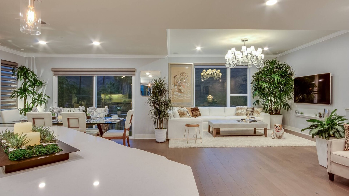 Hollywood Hills House | Stunning and Luxurious Private Model Home in Hollywood