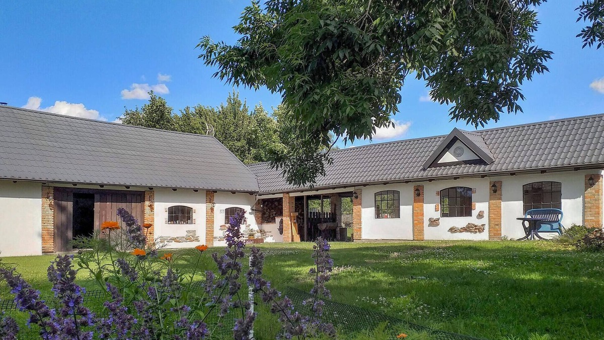 Przywidz Apartment | Stunning apartment in Huta Gorna