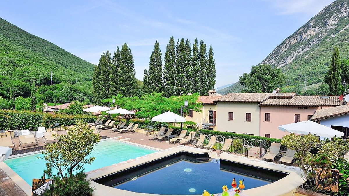 Foligno Apartment | Stunning apartment in Foligno with WiFi