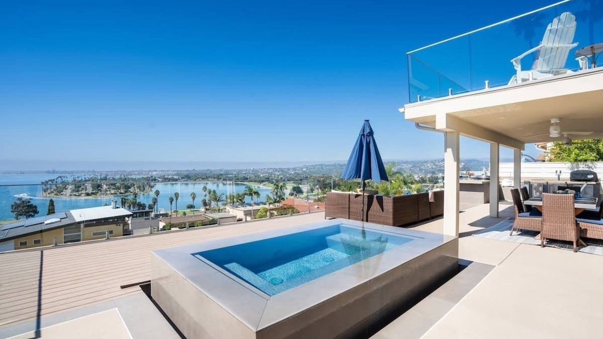 Bay Park House | Stunning Bay Views! Luxury Outdoor Living | HotTub
