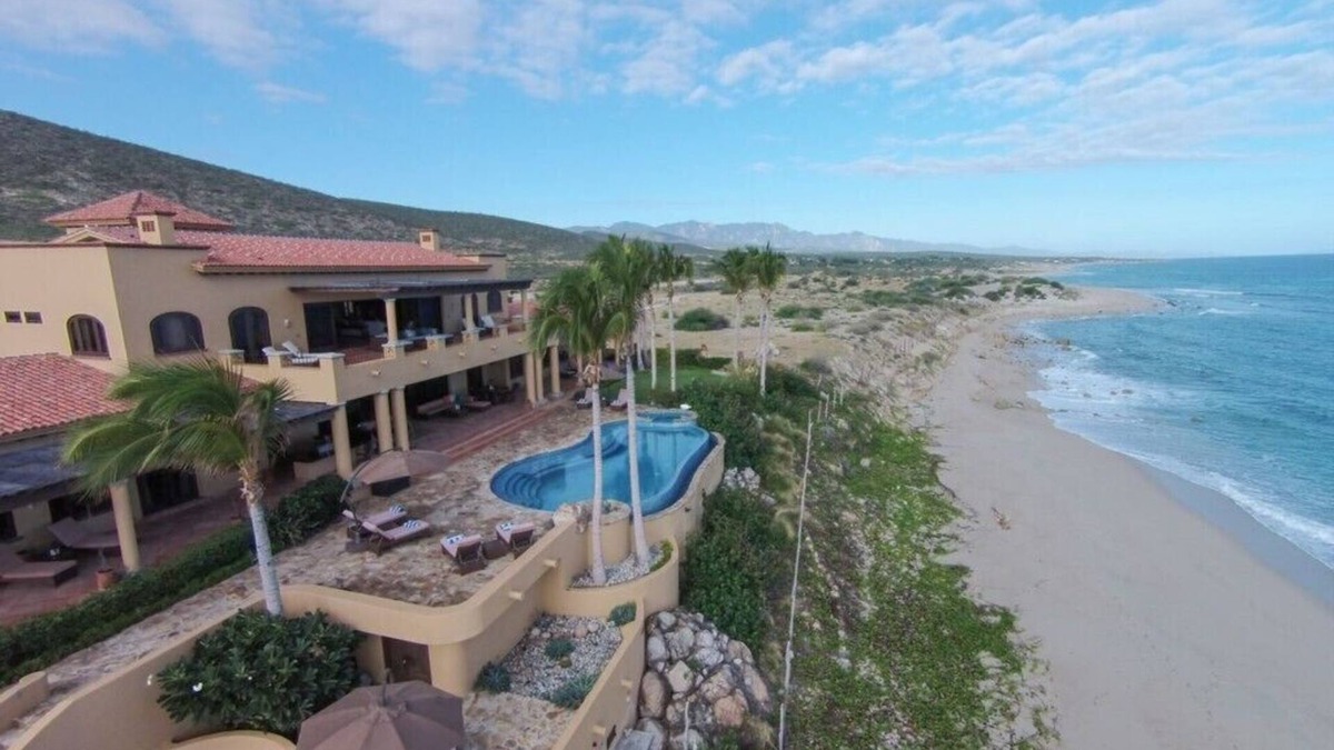 Pescadero House | Stunning Beach Front Hacienda with private beach and pool