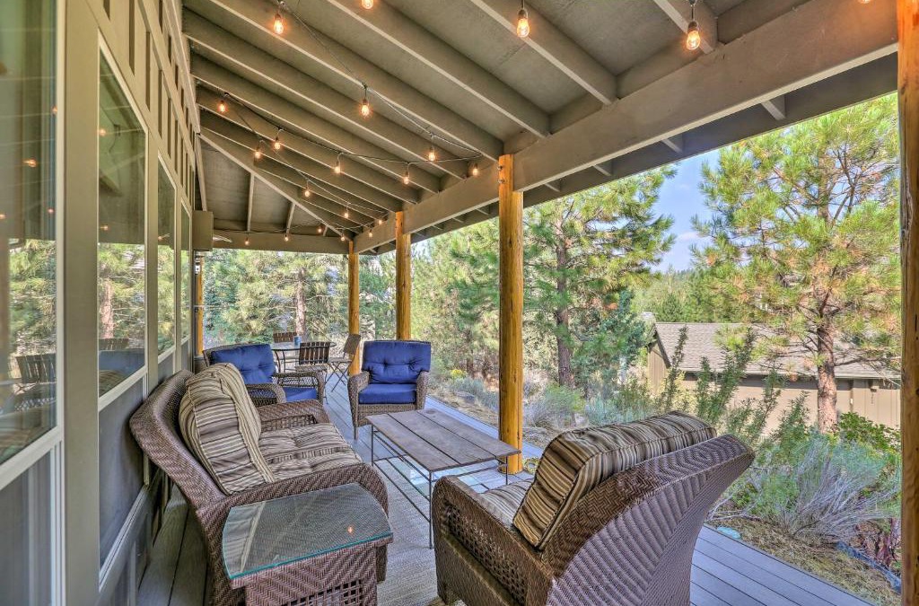 RiverWild House | Stunning Bend Retreat Less Than 20 Mi to Mt Bachelor!