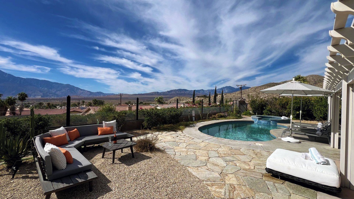 Desert Hot Springs House | Stunning Best Views, Designer Interiors, Private Heated Pool & Spa, Privacy