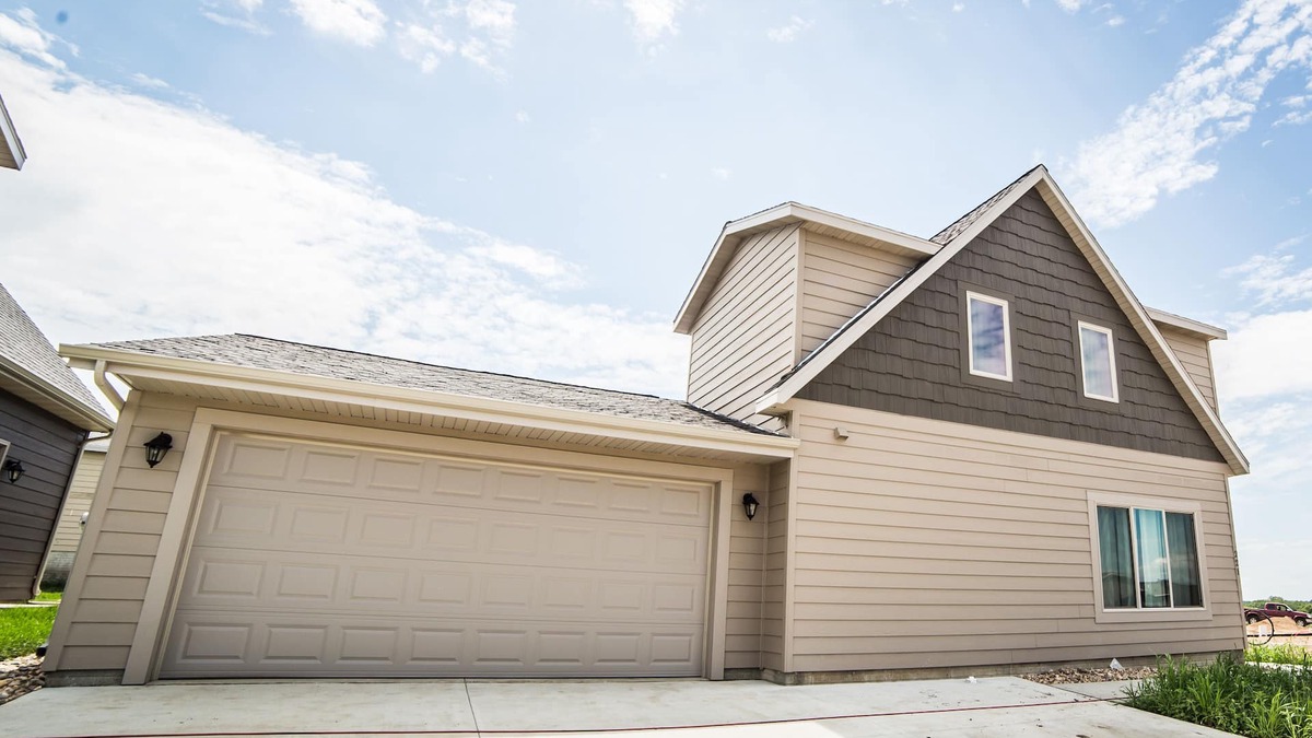 Arnolds Park Cabin | Stunning Bridges Bay Resort Cabin for a Classic Okoboji Vacation