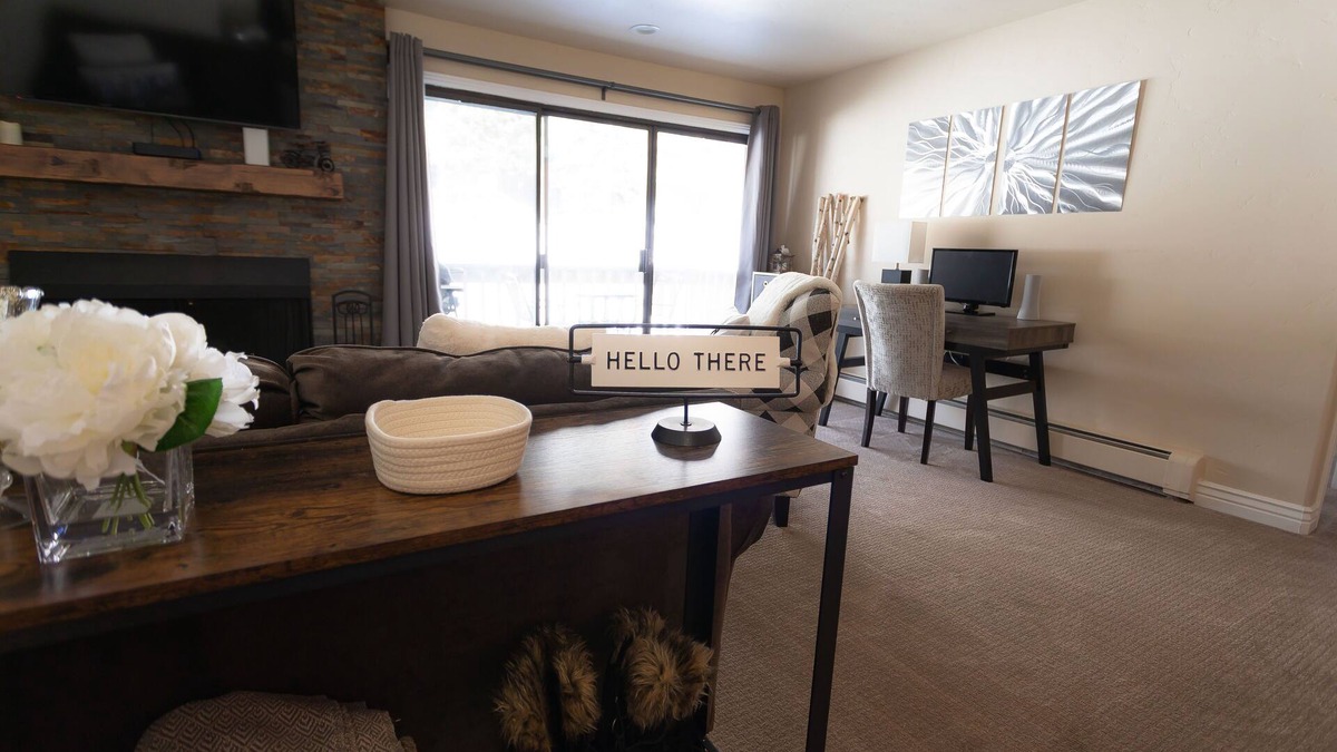 Vail Condo | Stunning, Conveniently Located 2-BR Condo Close To Legendary Vail, CO Ski Slopes