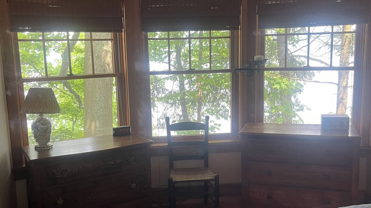 Poplar Ridge Cottage | Stunning cottage on Cayuga Lake, near wineries, waterfalls, Cornell University