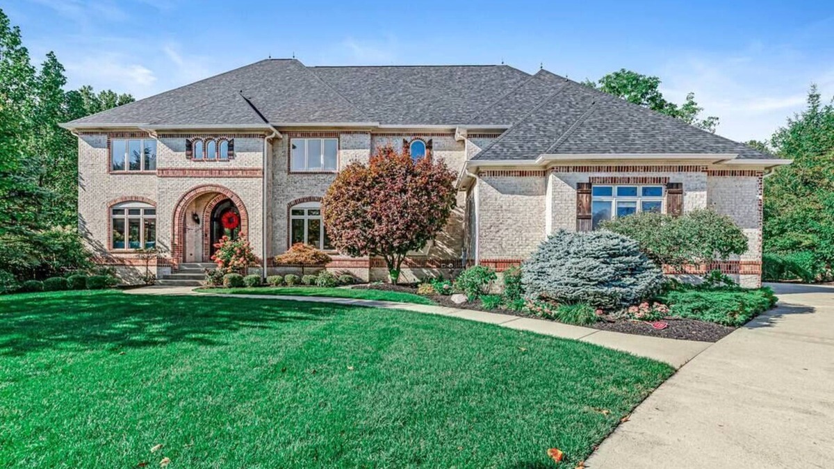 Carmel House | Stunning Custom home in Carmel!