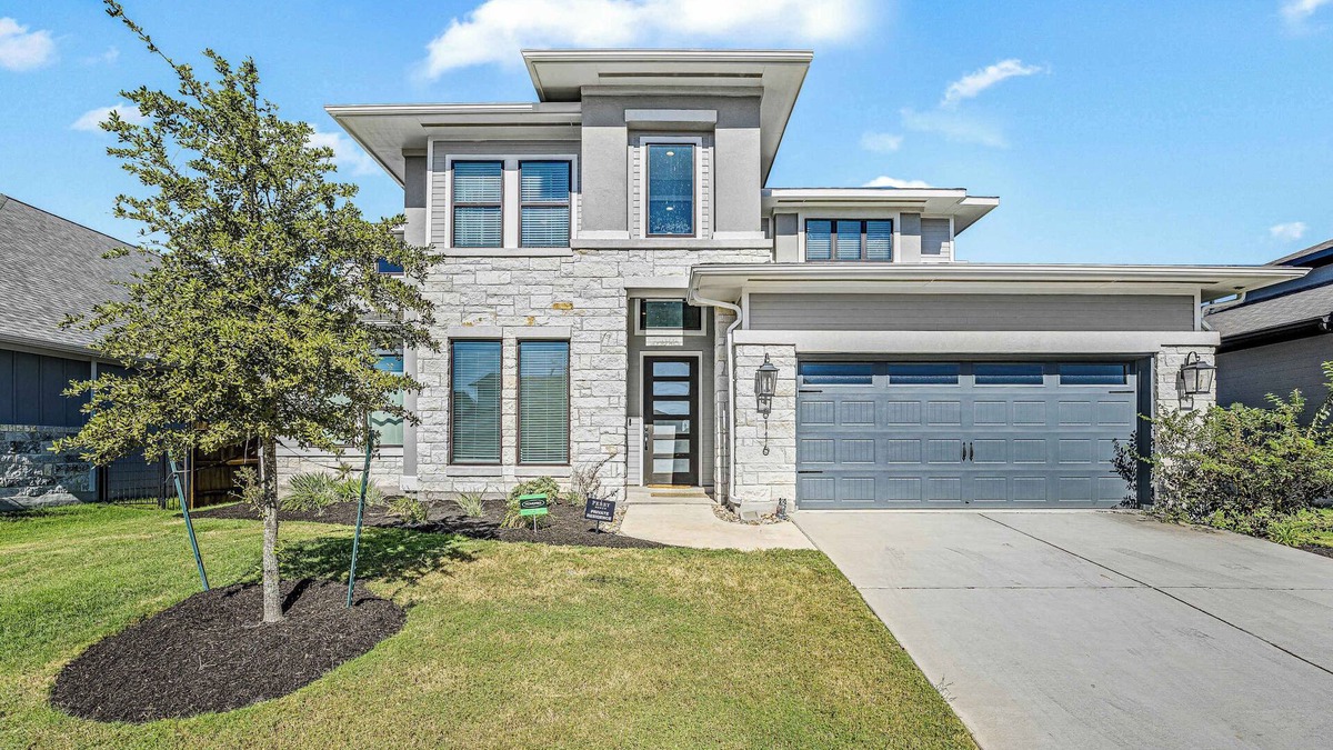 Austin House | Stunning Dog-Friendly Home in Austin