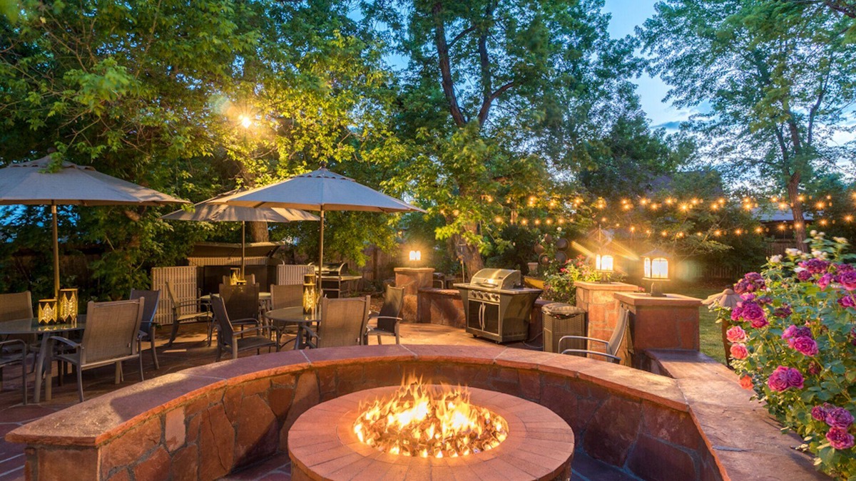 Virginia Village House | Stunning Entertaining Backyard. Spectacular Amenities. Perfect for Large Group