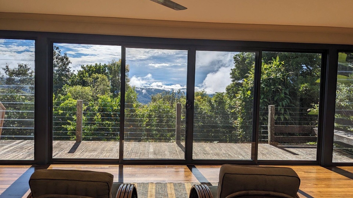 Elands Other | Stunning Escarpment Perch, stylish and spacious, Ellenborough Falls near by!