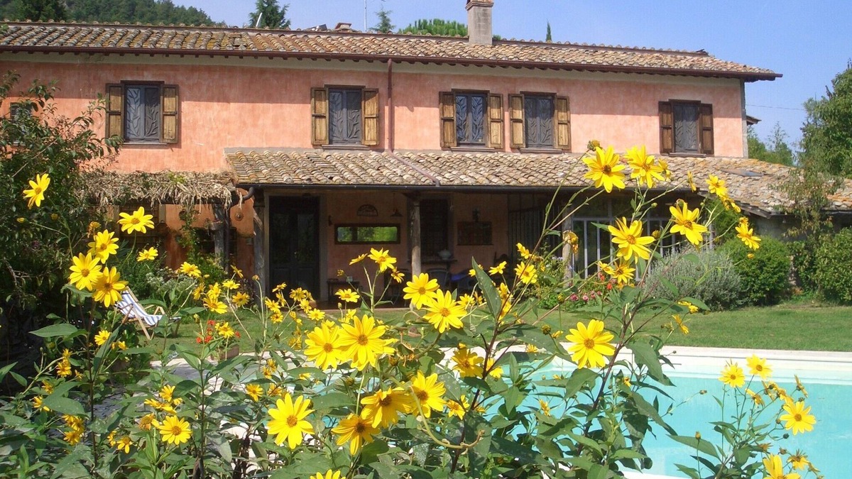 Orte Other | Stunning farm house plenty of peace, green spaces and with swimmingpool