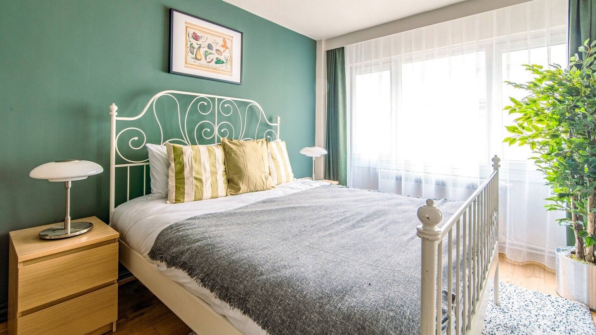 Nisantasi Apartment | Stunning Flat with Excellent Location in Tesvikiye