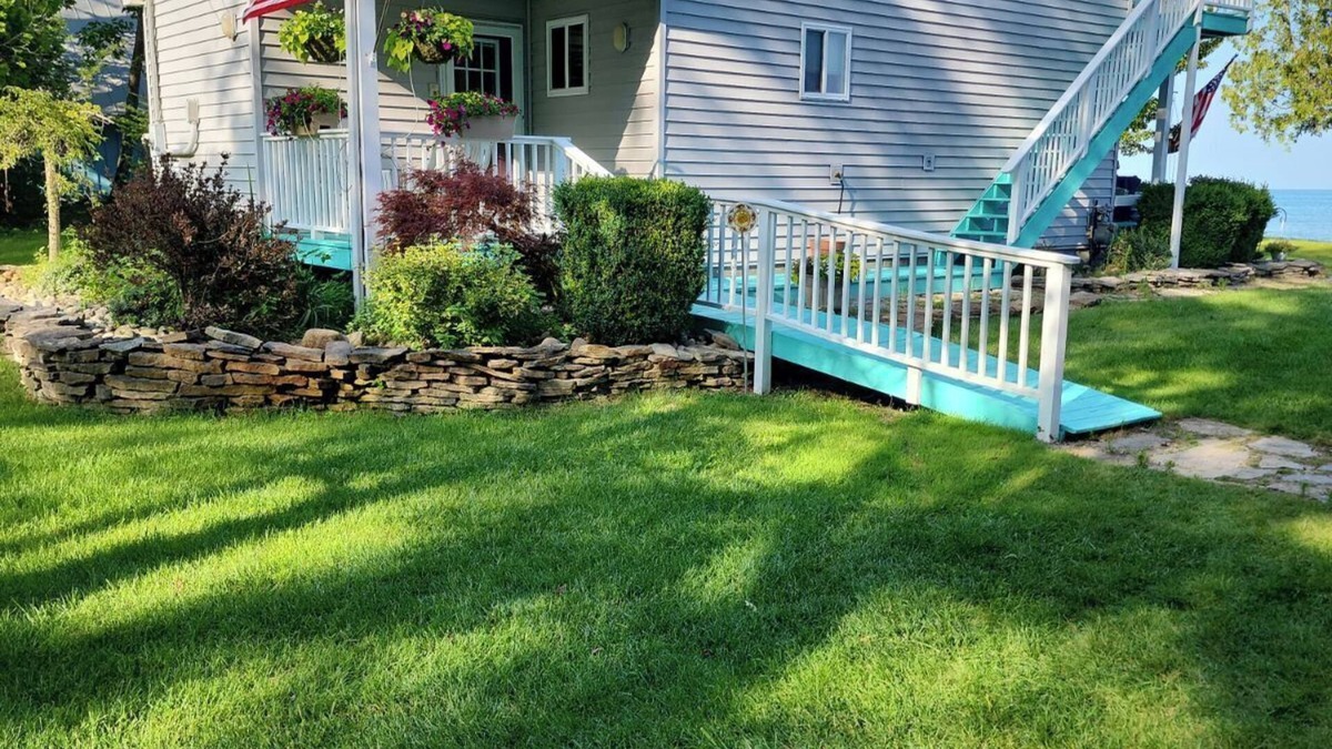 Greenbush House | Stunning, fully appointed home on a sugar sand beach of Lake Huron.