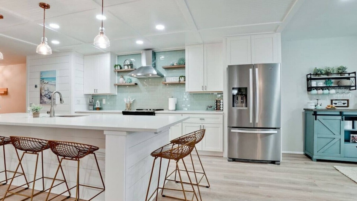 Bradenton House | π STUNNING!- Game Room, Pool, Beaches & Full Remodel!