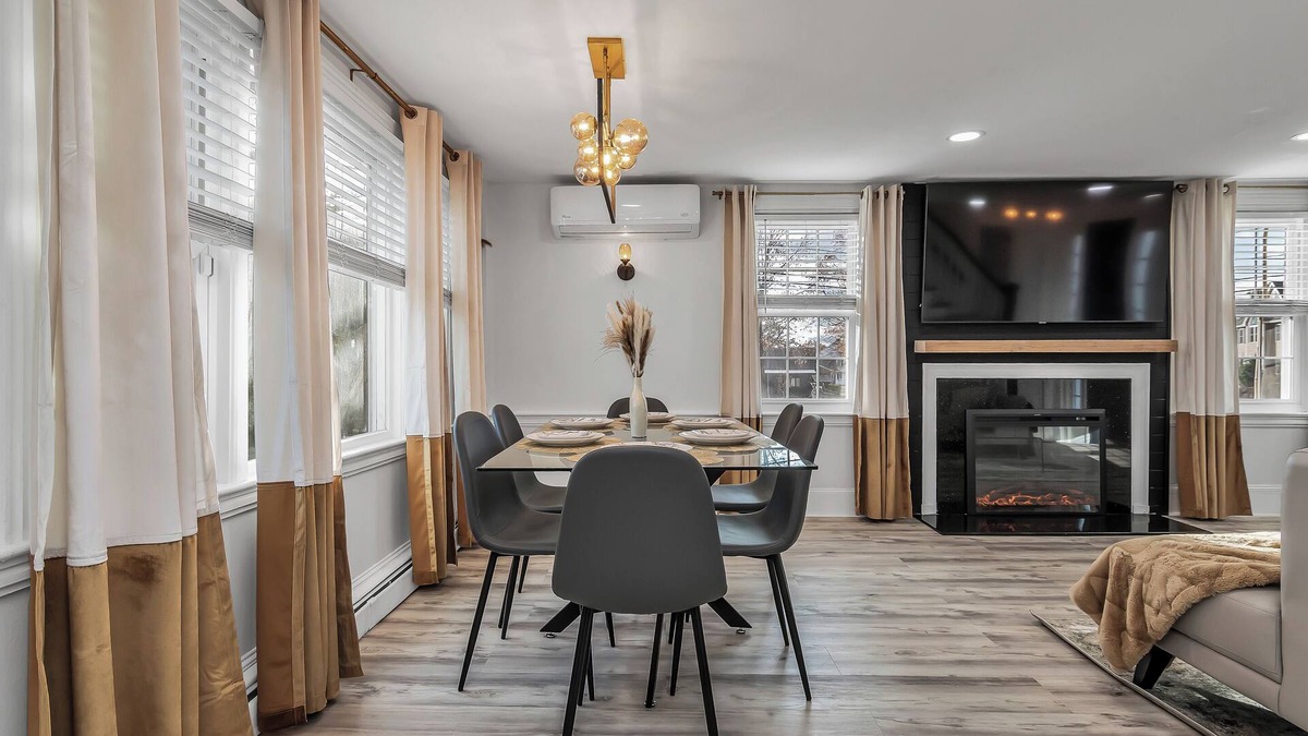 Methuen House | Stunning Getaway unit