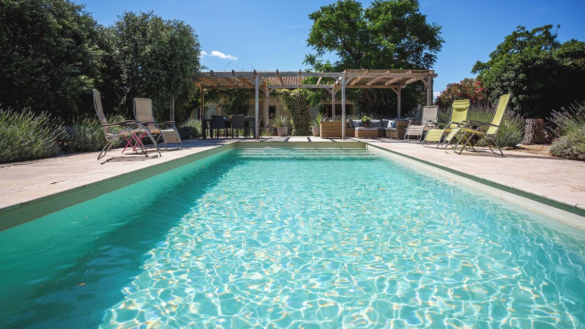 Neffies Apartment | Stunning Gite with Private Pool and Large Garden
