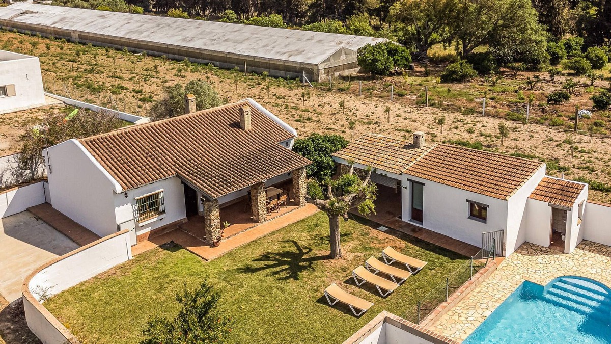 Campano House | Stunning home in Conil de la Frontera