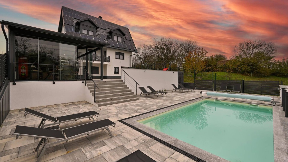 Ludbreg House | Stunning home in Vinogradi Ludbreski
