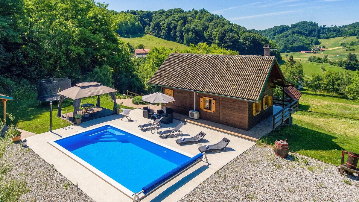 Mala Erpenja House | Stunning home in Krapinske Toplice
