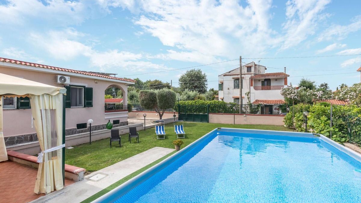 Castel Volturno House | Stunning home in Castel Volturno
