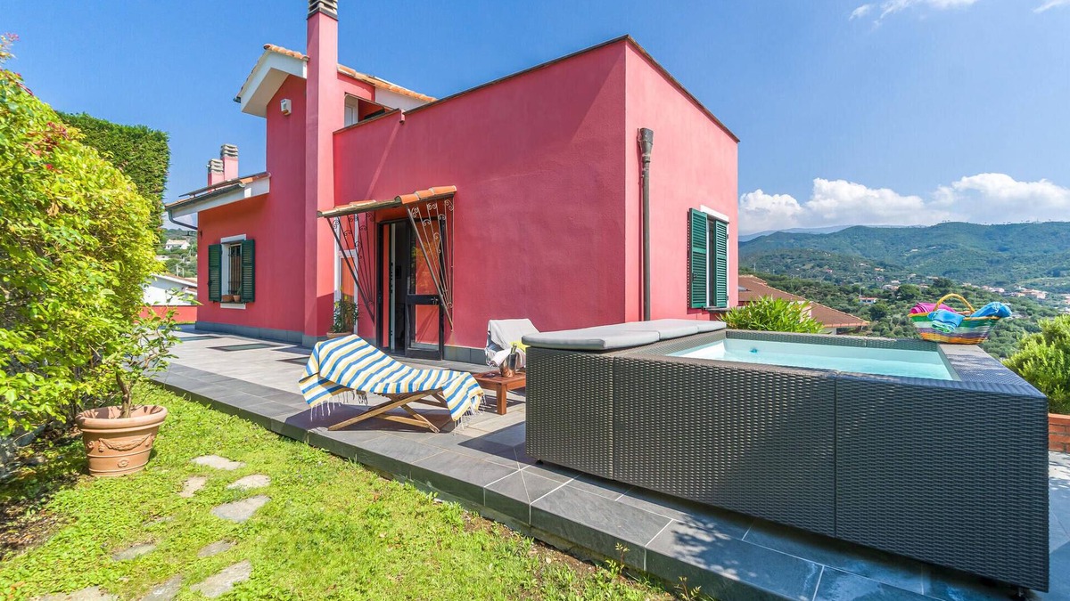 Celle Ligure House | Stunning home in Celle Ligure SV.