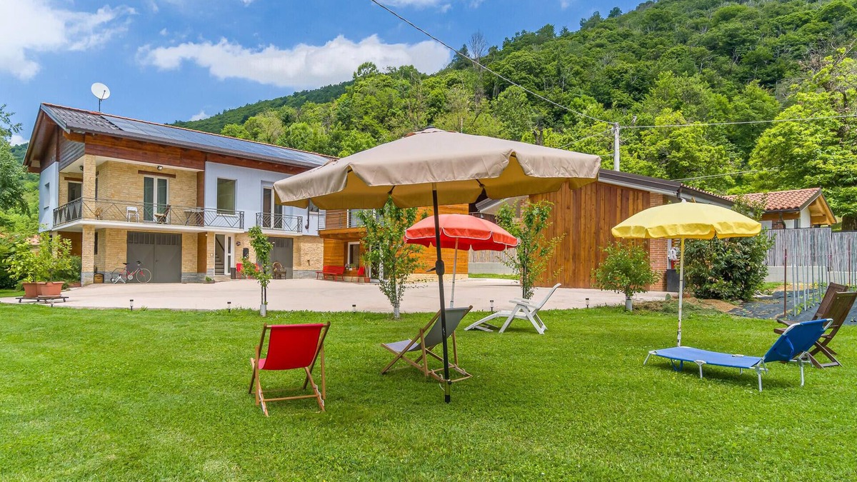 Chiusa di Pesio House | Stunning home in Chiusa di Pesio