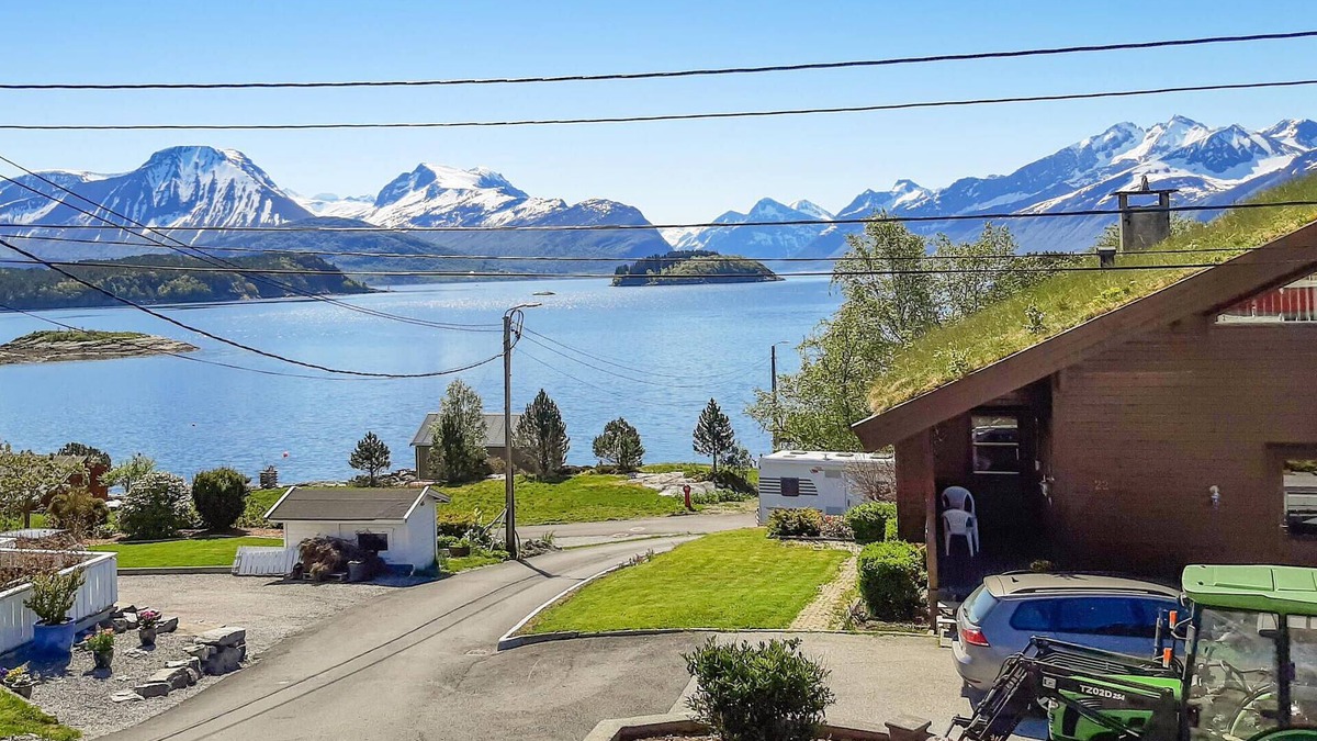 Alesund House | Stunning home in ålesund with kitchen