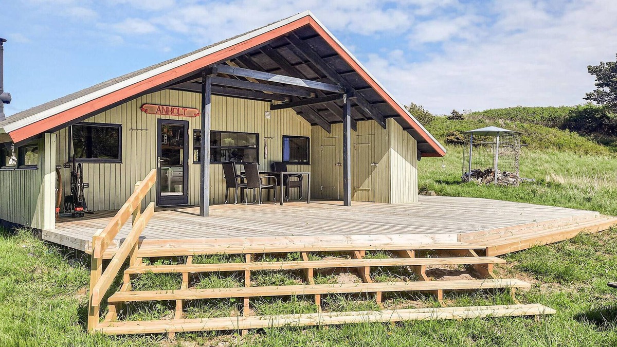 Anholt House | Stunning home in Anholt with kitchen