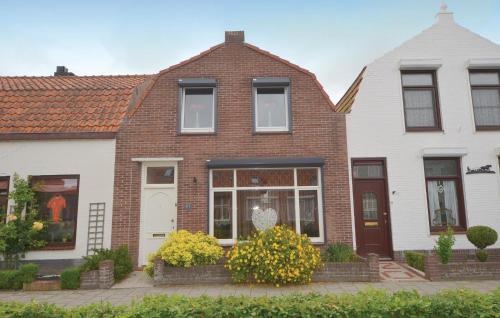 Breskens House | Stunning Home In Breskens With Wifi