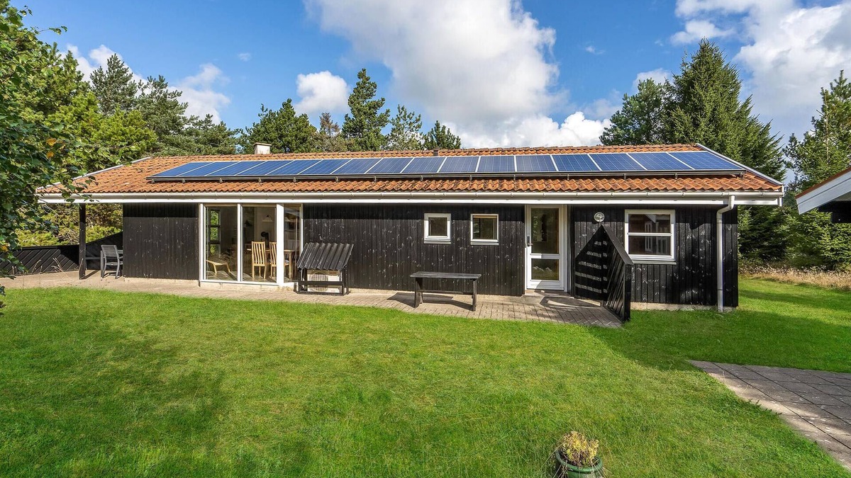 Torup Strand House | Stunning home in Fjerritslev with sauna