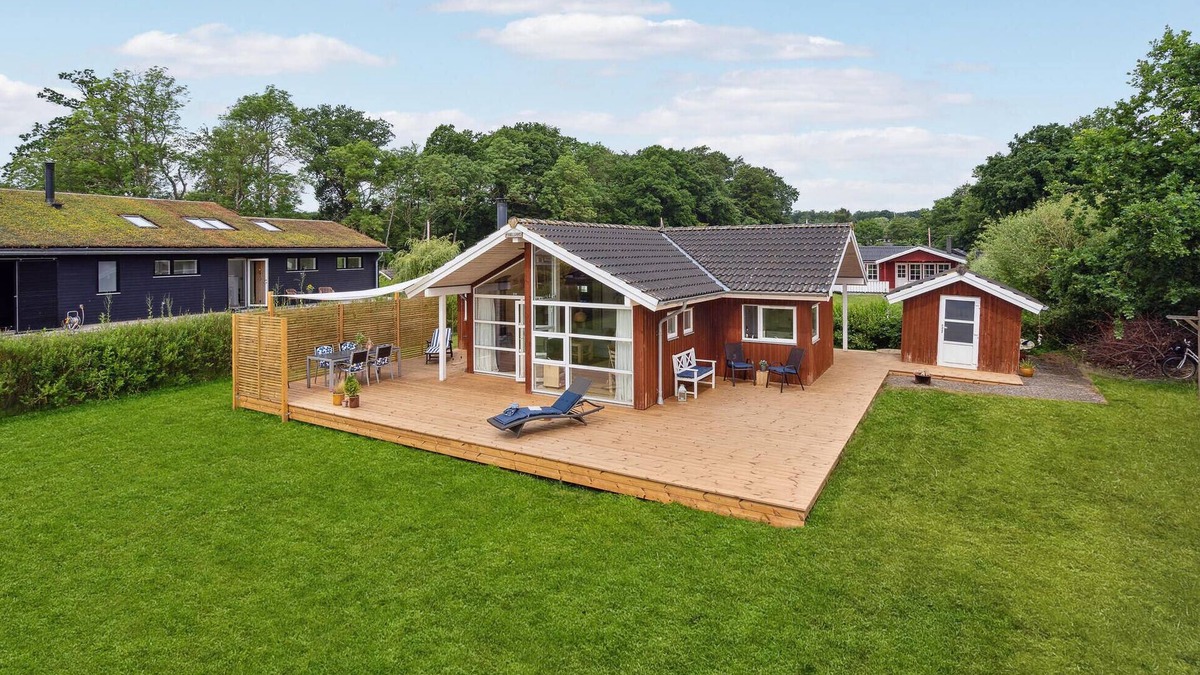 Kelstrup Strand House | Stunning home in Haderslev with WiFi