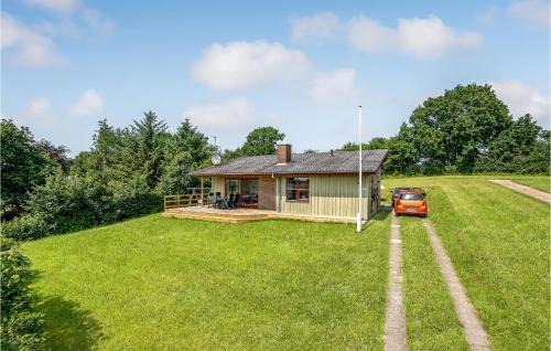 Hejlsminde Strand House | Stunning Home In Hejls