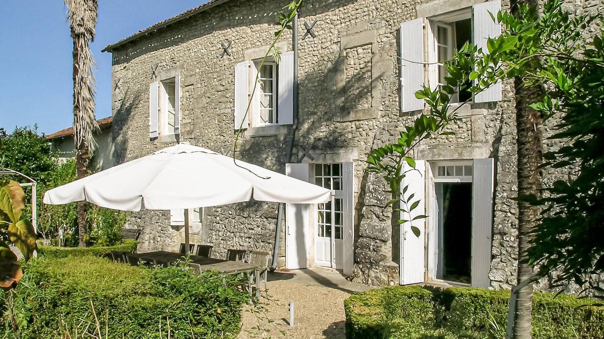 Juignac House | Stunning home in Juignac