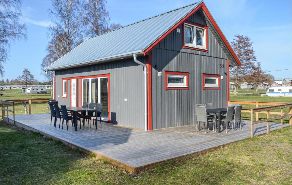 Hagaby House | Stunning Home In Löttorp With Wifi