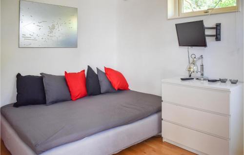 Motala House | Stunning Home In Motala With Wifi