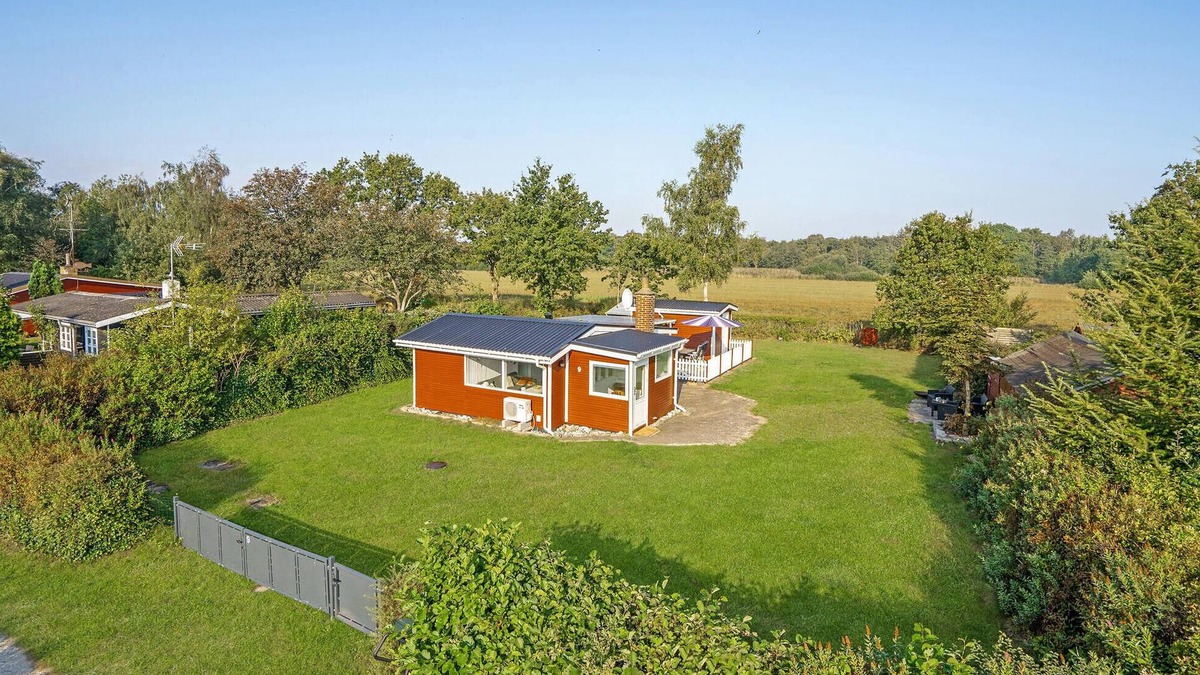 Udbyhøj House | Stunning home in ørsted with kitchen