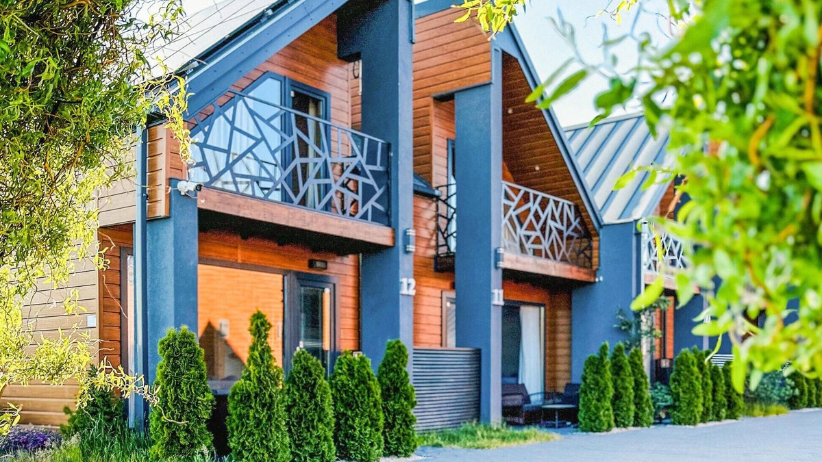 Sarbinowo House | Stunning home in Sarbinowo with kitchen