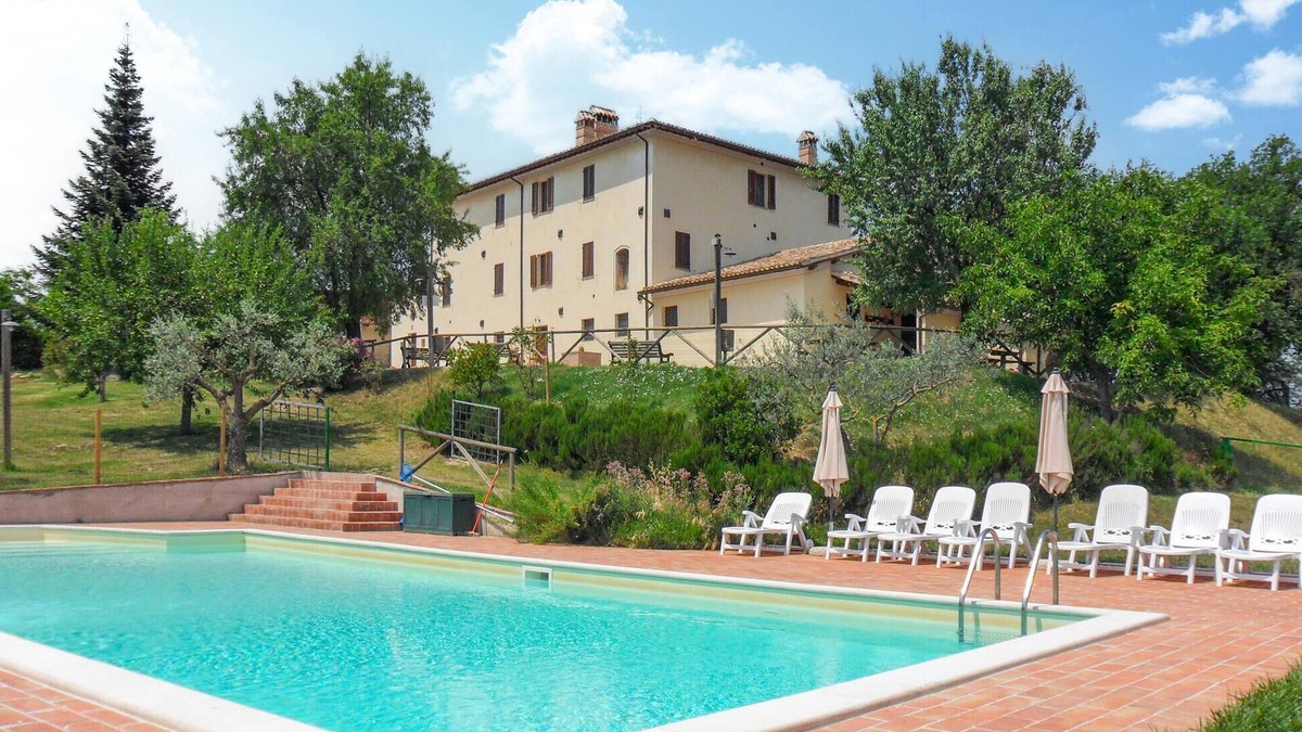 San Brizio House | Stunning home in Spoleto